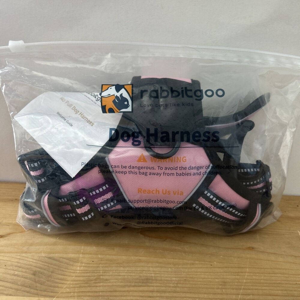 Rabbitgoo No-Pull Dog Harness NIP Pink Fast Shipping